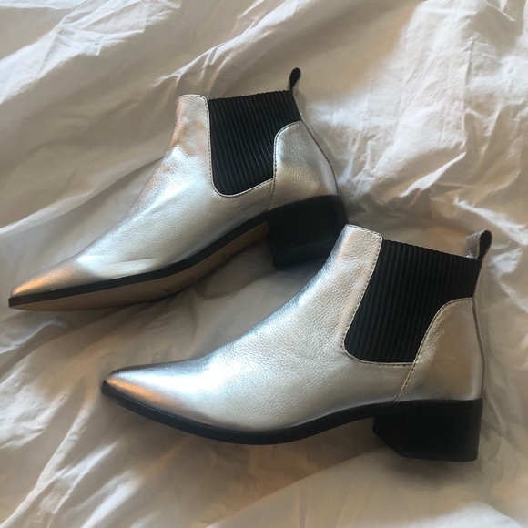 Dolce Vita Shoes - Dolce Vita silver leather bootied